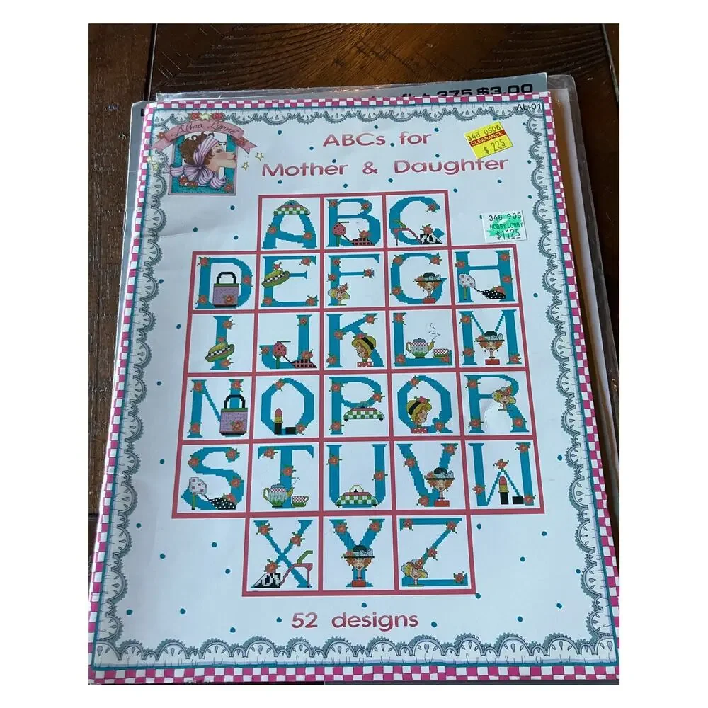 Lot of 8 Cross Stitch & Needlework Pattern‎ Books Christmas Samplers Sweaters